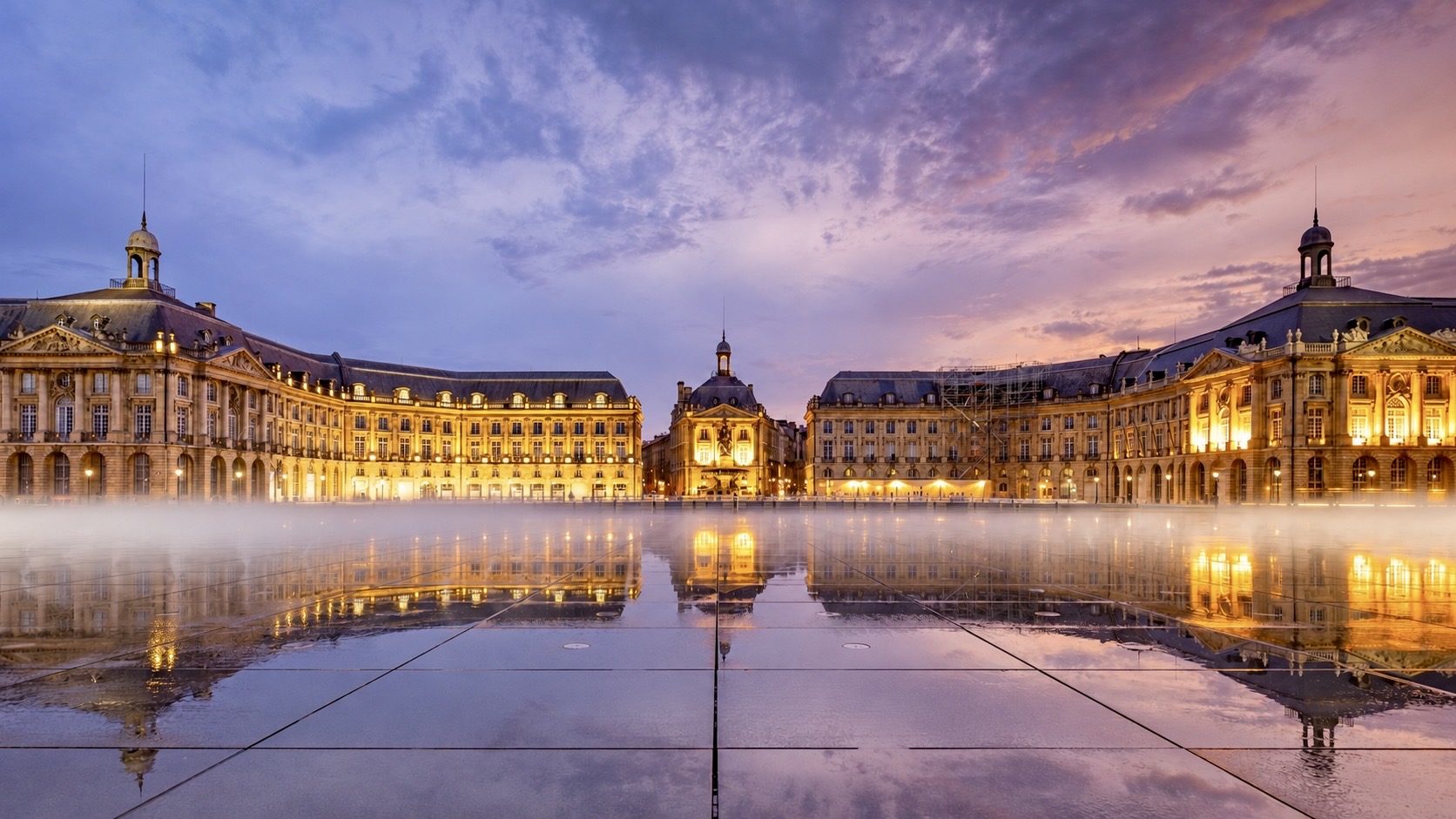 Place de la Bourse et miroir d’eau à Bordeaux